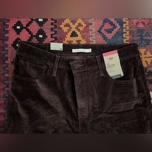 NWT Levi’s 725 Brown Corduroy Pants (31)